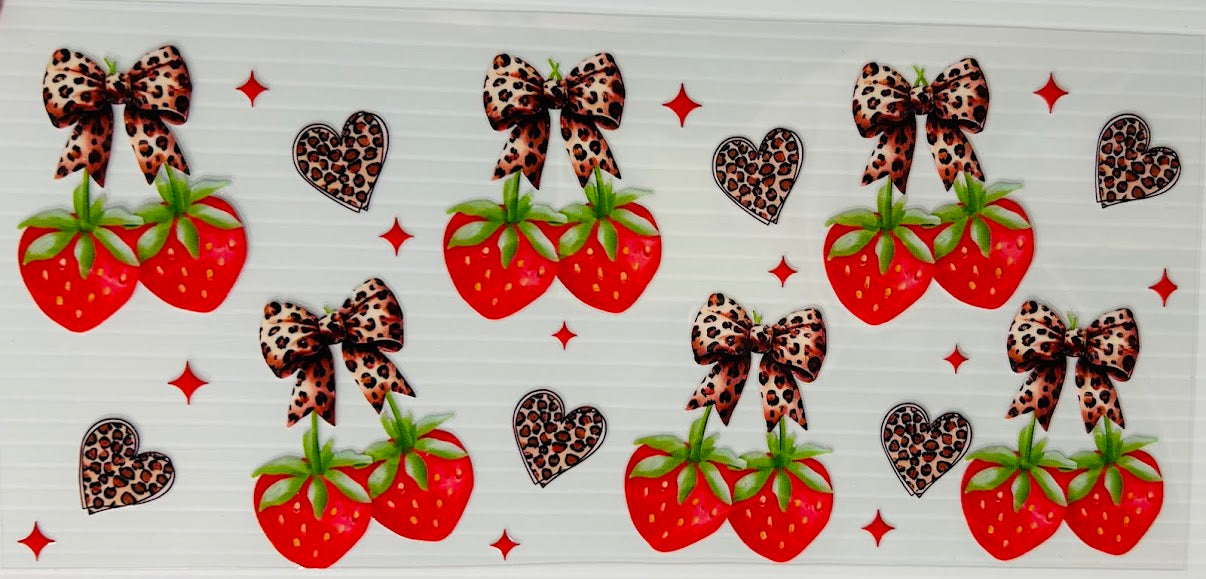 Leopard bow strawberries